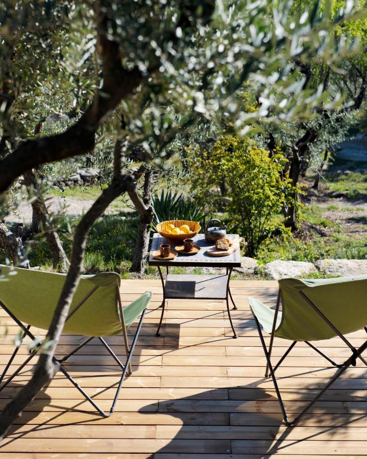 Bed and Breakfast Les Milles Roches Gordes Zewnętrze zdjęcie